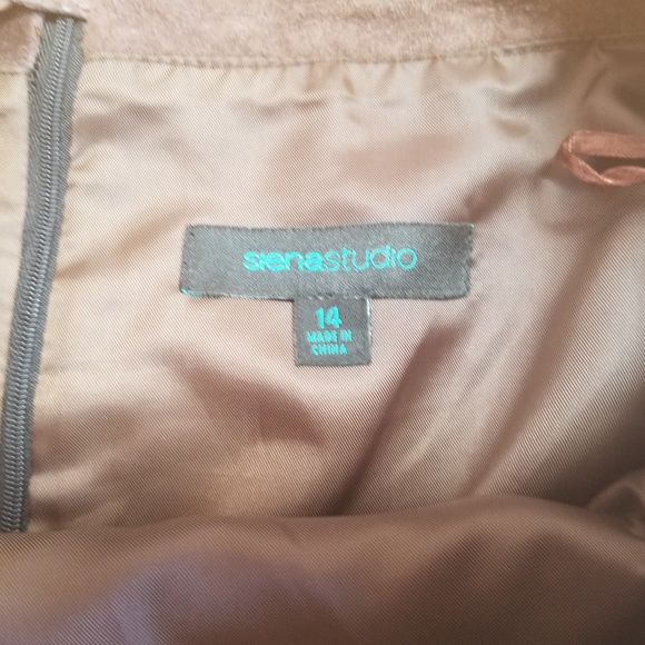 Siena Studio Brown Suede Skirt - Size 14 - Picture 4 of 7